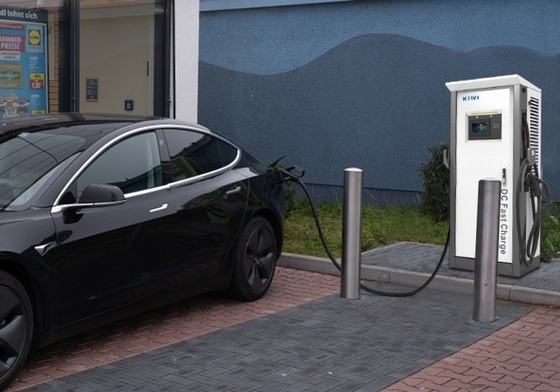 Stazione di ricarica elettrica per veicoli commerciali di 150 kW DC EV Charger Pile CCS2 Type2 Ocpp1.6
