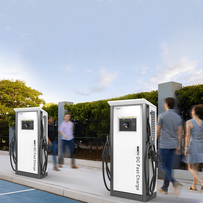 Caricabatterie per veicoli elettrici a tre fasi AC 380V±20% di tensione di ingresso doppia pistola di livello 2 per Benz EQA