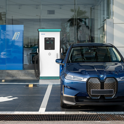 240KW corrente di uscita continua 60kw CCS Chademo EV Charger Ocpp16.j Dual Gun Fast Charger