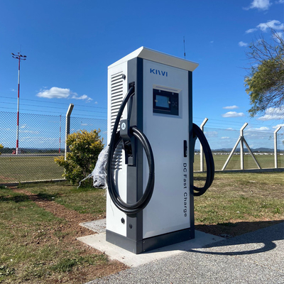 Stazione di ricarica rapida per auto elettrica con caricabatterie veloce a corrente continua da 60 kW