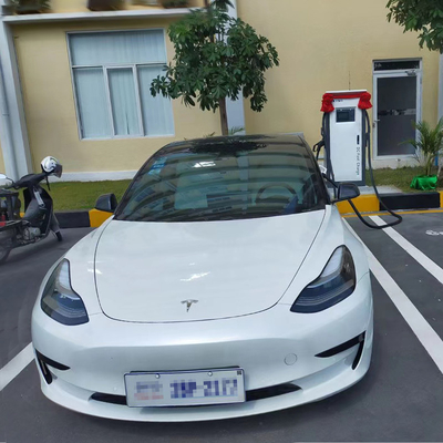 Stazione di ricarica veloce per auto elettrica a 3 fasi da 120 kW Chademo CCS1 CCS Tipo 2 Fast DC EV Charger
