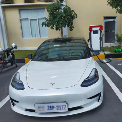 KIWI Commercial EV Charger Project Berlino Monaco Stazione di ricarica a corrente continua E Auto 60kW 120kW 150kW Stazioni di ricarica Germania Stazione di ricarica EV