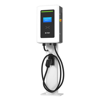 Caricabatterie DC EV da 20kW 30kW 40kW con CCS1 CCS2 GB/T CHAdeMO 130A